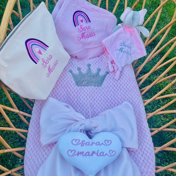 Personalized birth set with name, modular pink or blue layette, birth bow, blanket, towel, baby boy or girl clutch bag