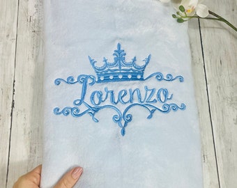Manta com nome, manta para berço com nome bordado, manta de inverno personalizada, coroa bordada, ideia de presente para menino