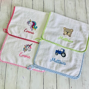 Serviette de maternelle avec nom brodé, serviette de chambre d'enfant personnalisable avec lion licorne enfants enfance unisexe