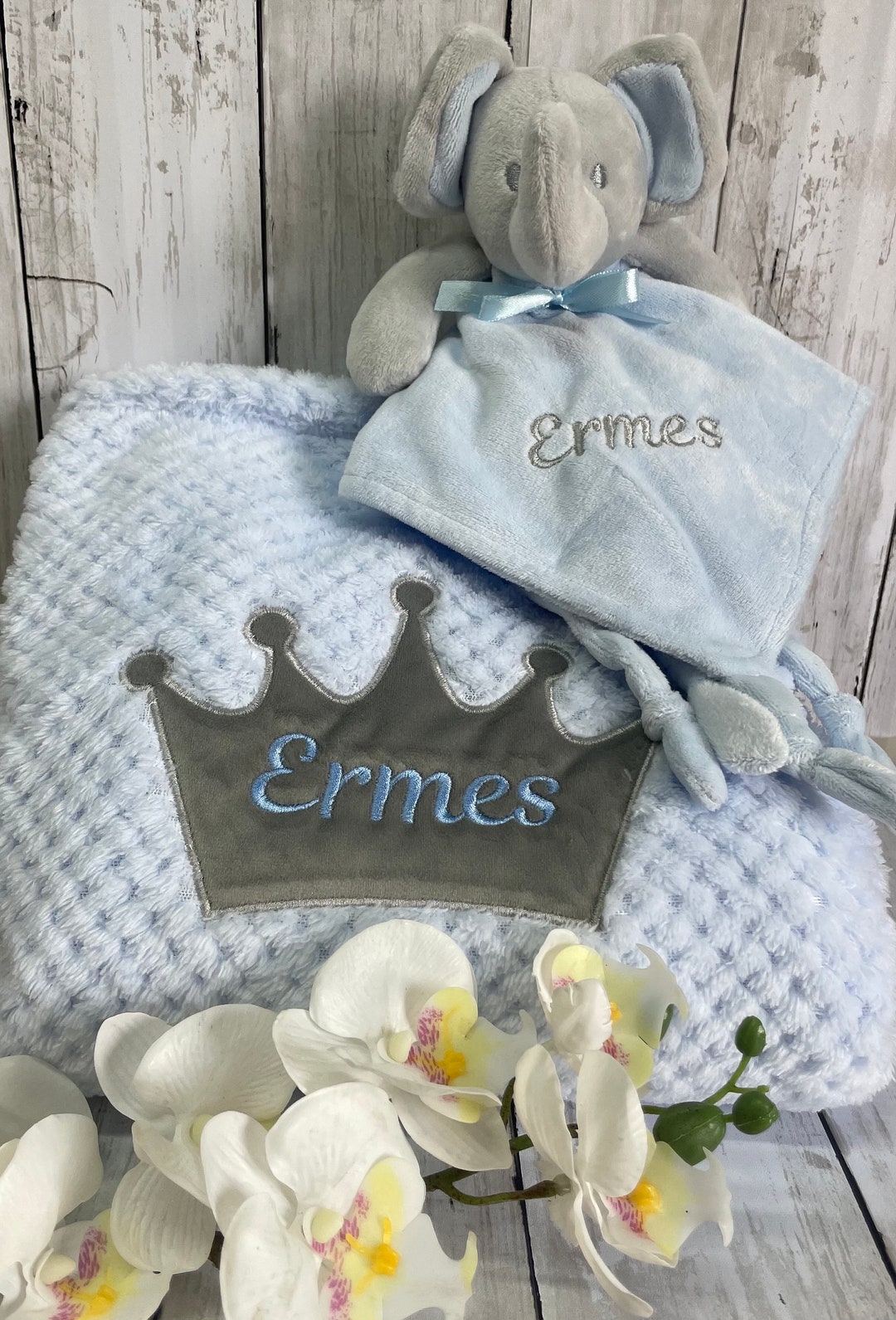 Buy Baby Birth Set: Blanket and Elephant Comforter With Name Embroidered in  Silver, Gift Idea for Newborns, Royal Theme, Blue Sleep Set Online in