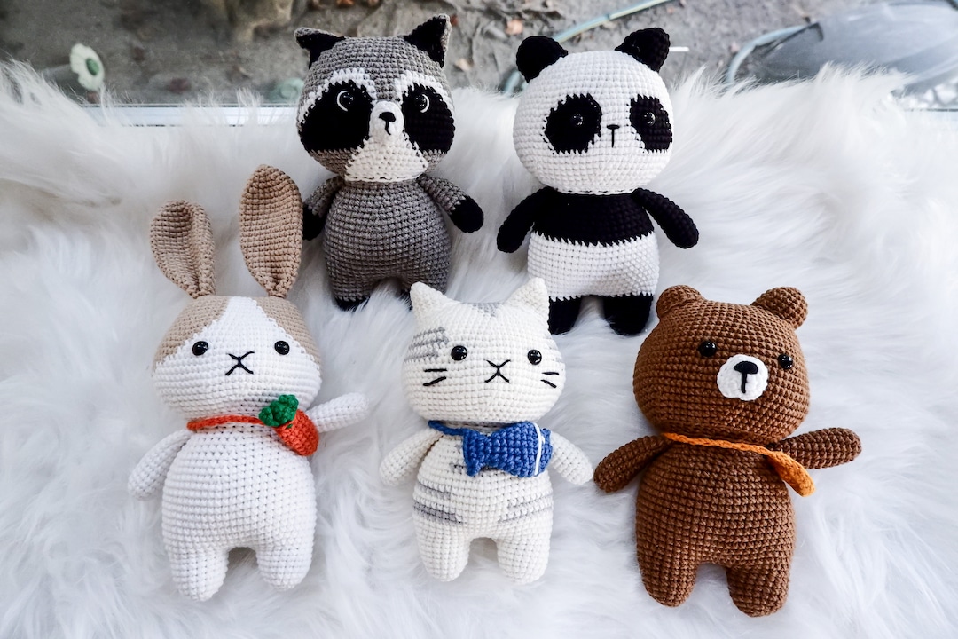Amigurumi Crochet Plushies Animals Dolls for Gifts Holiday Birthday