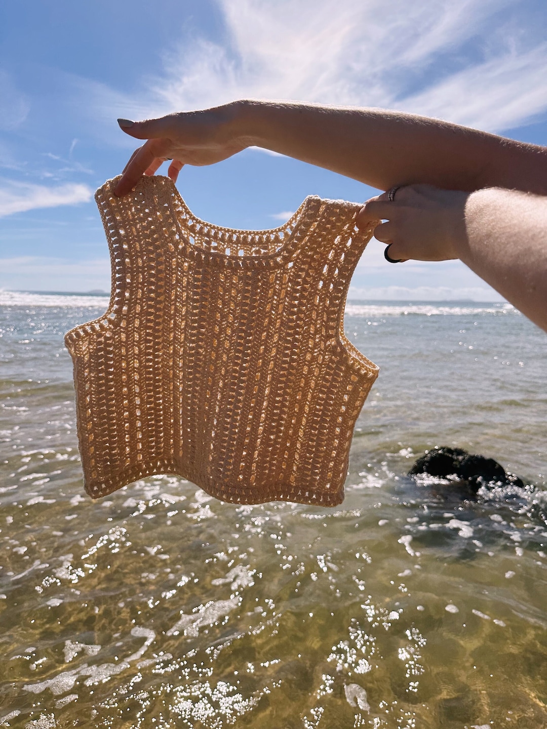 Free Patons Seashell Vest Crochet Pattern | Yarnspirations