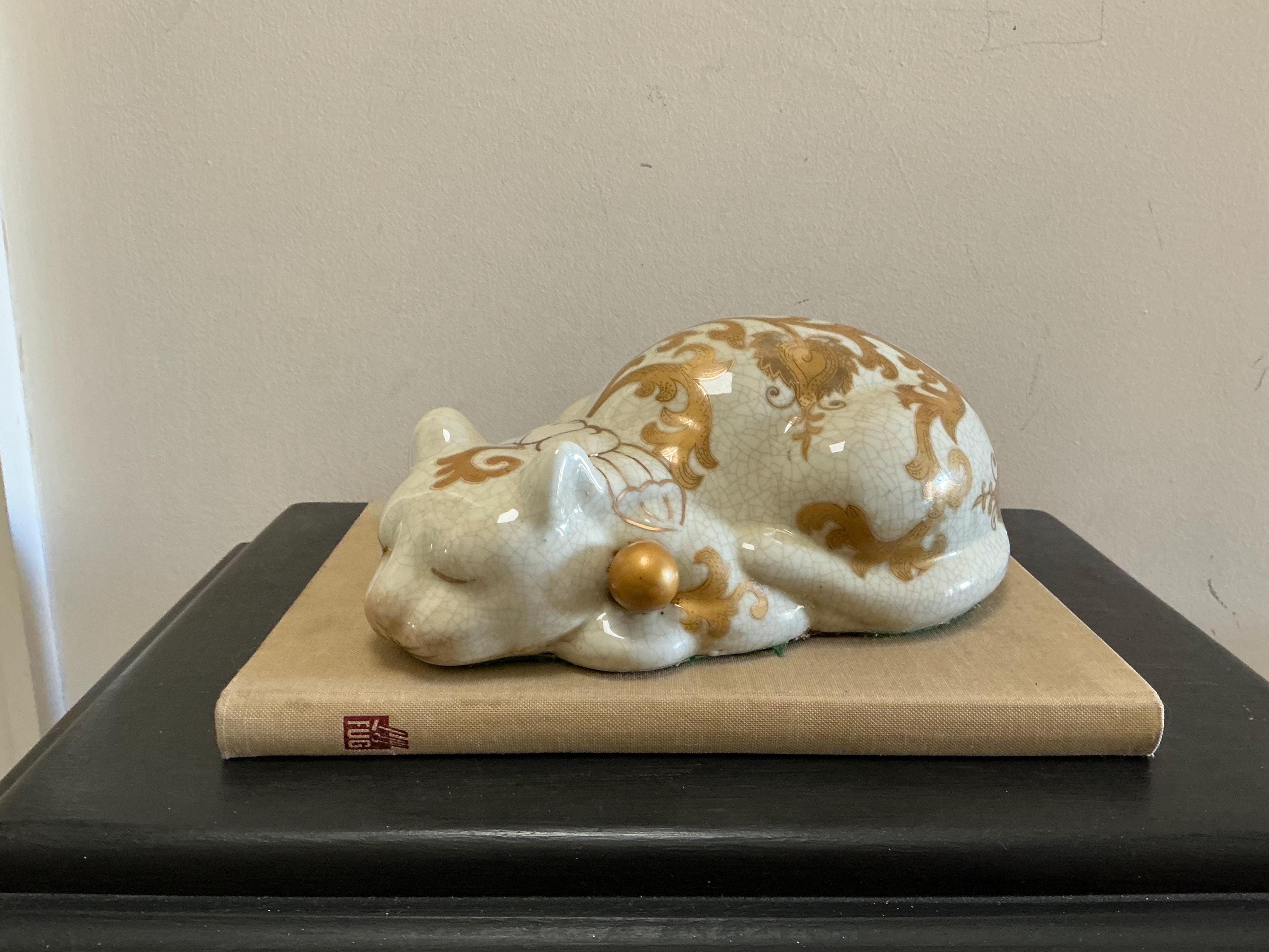 CAT SLEEPING VINTAGE Ceramic Japanese Cat Figure in the Style of