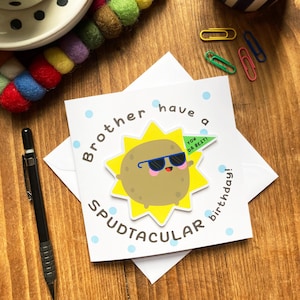 Lustiges Wortspiel Geburtstagskarte für Bruder-Niedliche handgemachte Gruß-Karte-Karte für besondere Anlässe-Neuheit Karte für Bruder-Quadrat weiße Karte