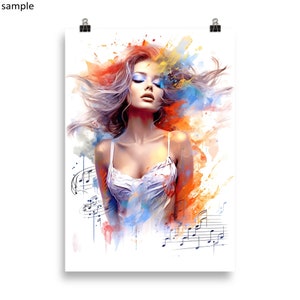 Op de afbeelding: Een aquarel schilderij van een vrouw met lang, golvend haar. De vrouw draagt een wit tanktopje en heeft blauwe oogschaduw. De achtergrond is een mix van oranje, gele en blauwe aquarel spatten. Muzieknoten zijn verspreid over het hele schilderij.