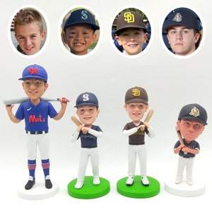 Customized baseball bobbleheads, personalized baseball player statues, custom baseball themed party souvenirs, custom bobbleheads