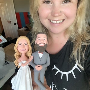 Couple bobbleheads, bobblehead cake toppers, wedding bobbleheads, wedding gifts, anniversary gifts, customized wedding bobbleheads