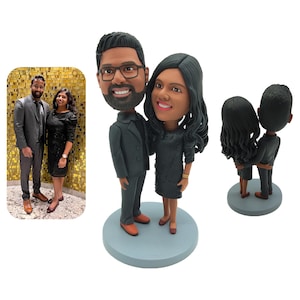 Personalized couple bobbleheads, couple anniversary bobblehead gifts, happy couple bobblehead gifts, Christmas Valentine&#39;s Day gifts