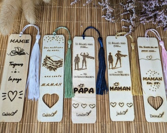 Marque-page en bois personnalisé (Cadeau pour fêtes des mères, pères, marraine, parrain, mamie, papi, nounou, tata, maîtresse, atsem...)