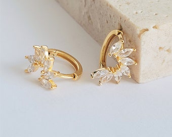 Petal Marquise Huggie Earrings Gold Huggie Hoops Dainty Everyday Earrings Minimalist Jewellery Birthday Gift for Sister Anniversary Gift