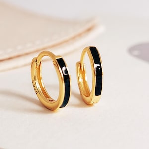 Stylish Thin Inlay Black Enamel Huggie Earrings Small Gold Hoop Earrings Enamel Jewellery Minimalist Style Gift for Her