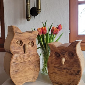 Große Holzfigur Eule – Naturfarben & Gekalkt – Handgefertigte Dekoration