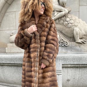 Vintage brown long natural fur coat elegant mink fox sobol light Brown luxury look mob wife style old money maxi oversized muskrat