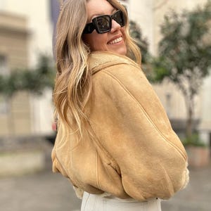 shearling vintage light sand beige woman jacket 100% real natural sheepskin bomber Cropp short coat wool overcoat ranche lammy camel suede