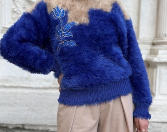 Vintage sweater pulower jump retro 80s 90s floral pattern oldschool blue beige fluffy Women’s jumper