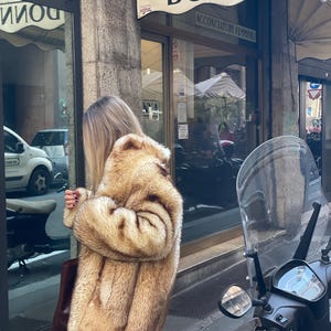 Vintage fur Coat Natural fur jacket winter outfit beige fur for woman gift for her mob wife style beige gold fox mink