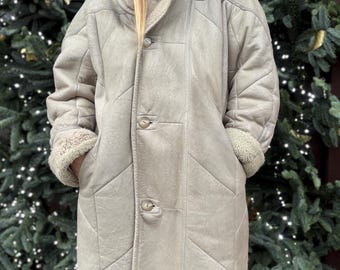 shearling coat vintage | light beige/grey medium long midi woman jacket real natural sheepskin fur wool patchwork ranche country lammy y2k