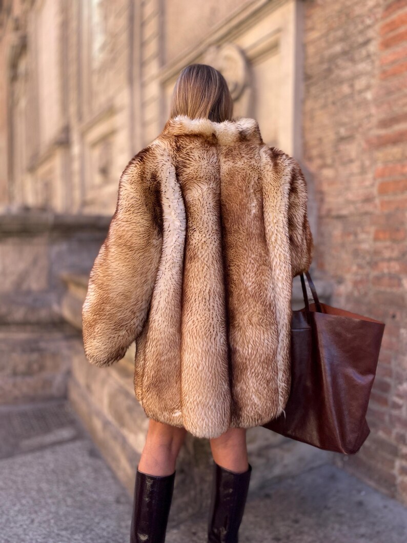 Vintage fur Coat Natural fur jacket winter outfit beige fur for woman gift for her mob wife style beige gold fox mink