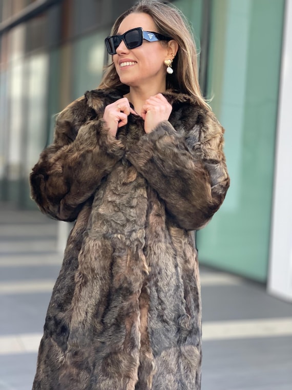 Vintage Brown Coat Curly Lamb Wool Fur Coat Elegant Woman Mountain