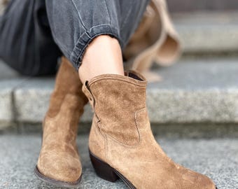 Stivali da cowboy vintage in pelle scamosciata color cammello, stile western indiano, taglia EU 39, stivali da cowboy boho country da donna con tacco