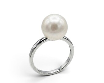 Adjustable size silver freshwater pearl ring