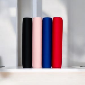 素晴らしい4ポケットの究極バインダー、ジッパー付きサイドローディングポケット160個、ポケモンカードと標準TCGに対応したトレーディングカードバインダー
