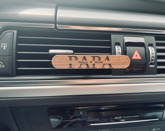 Personalisierter Holz-Autoduft mit Gravur der Kindernamen - Duft für das Auto, Nachhaltige Alternative zum Duftbaum - Geschenk für den Papa