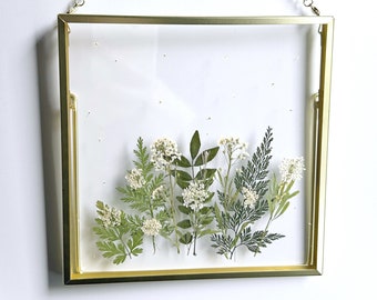 Marco de flores prensadas para colgar en la pared, hecho a mano, para decoración del hogar en oro de 14 k. Marco acrílico con flores secas.