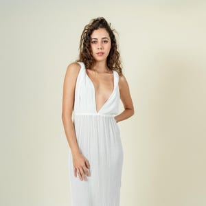 白いギリシャの女神のドレス、クレオパトラのガウン、トーガドレス、ビーチウェディングドレス、皇后のドレス、北欧の女神のガウン、神聖な衣装、トロピカルウェディング