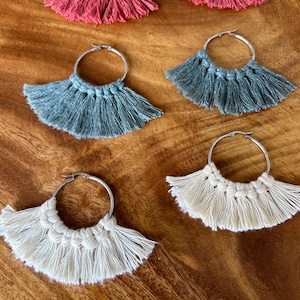 Makramee Ohrringe: Handgemachte Boho Fransen aus Baumwolle, Edelstahl