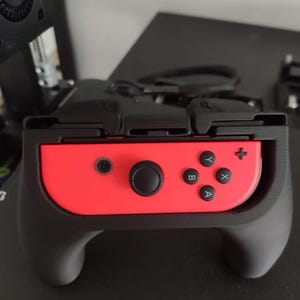 Joycon controller with trigger buttons