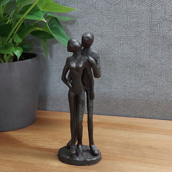 Couple in Embrace, cast iron indoor figurine - mocha brown