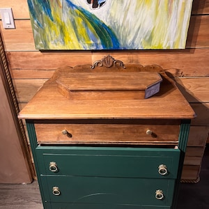 Vintage chest of drawers 20th century