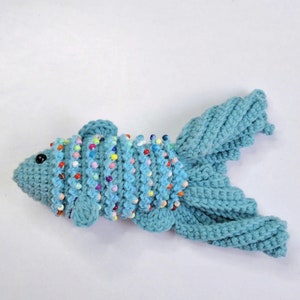 Patrón de crochet de pez antiestrés con cuentas, patrones de crochet, pez, amigurumi de crochet, llavero de crochet, pez dorado de crochet, patrón de crochet de pez dorado