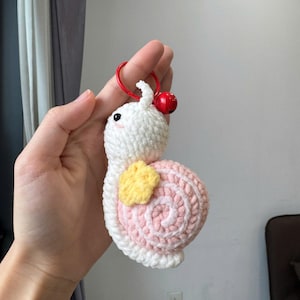 Crochet snail, avocado snail, strawberry snail, quick crochet pattern, crochet snail pattern, snail crochet pattern, snail plush pattern