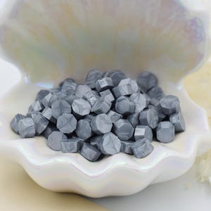 D45 Moonstone Wax Seal Beads – Elegant Metallic Grey with a Pearlescent Finish | 30g | For Invitations, Journaling & Crafts