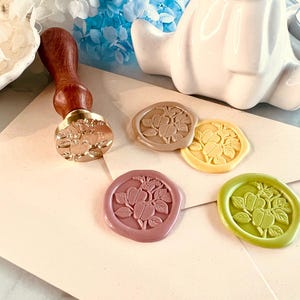 wax seal, personalized stamp, wax seal stickers, stationary, junk journal, compass, stamp, vintage, wedding invites, scrapbooking, tank you card, taufe, geschenk, deko, geburtstag, personalisiert, wedding invitation, einladung hochzeit, jugendstil, hochzeit einladung, personalisiertes geschenk, stempel, konfirmation, wachssiegel, garten, save the date, einladung, papeterie, mariage, faire part mariage,cadeau pour elle, naissance, diy, art nouveau, renard, invitation mariage, autocollants