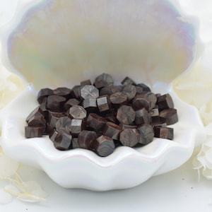 L58 Perline di ceralacca bronzate Espresso – Marrone caffè intenso con marmorizzazione metallica / 30 g / Per inviti, journaling e artigianato di lusso