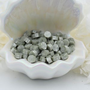 L85 – Pearl Sage Lakzegel Kralen | Lichtgroene Parelmoer Wax voor Bruiloften, Scrapbooking en Creatieve Post
