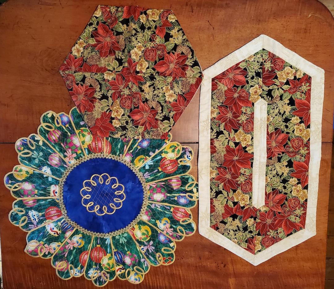 Christmas Themed Table Runners / Toppers - Set of Three - Etsy