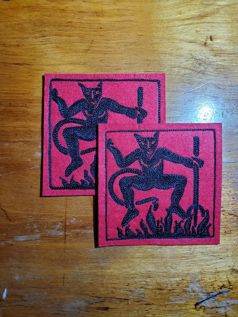 ONE Devil Cavorting in Flames Patch Chainstitch Embroidered Patch Very Large afbeelding 1