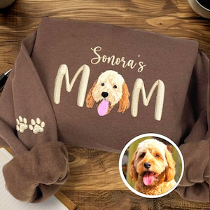 Embroidered Pet Memorial Crewneck for Mom, Personalized Dog Sweatshirt, Pet Embroidered Sweatshirt, Pet Lovers Hoodie Gift, Gift For Her