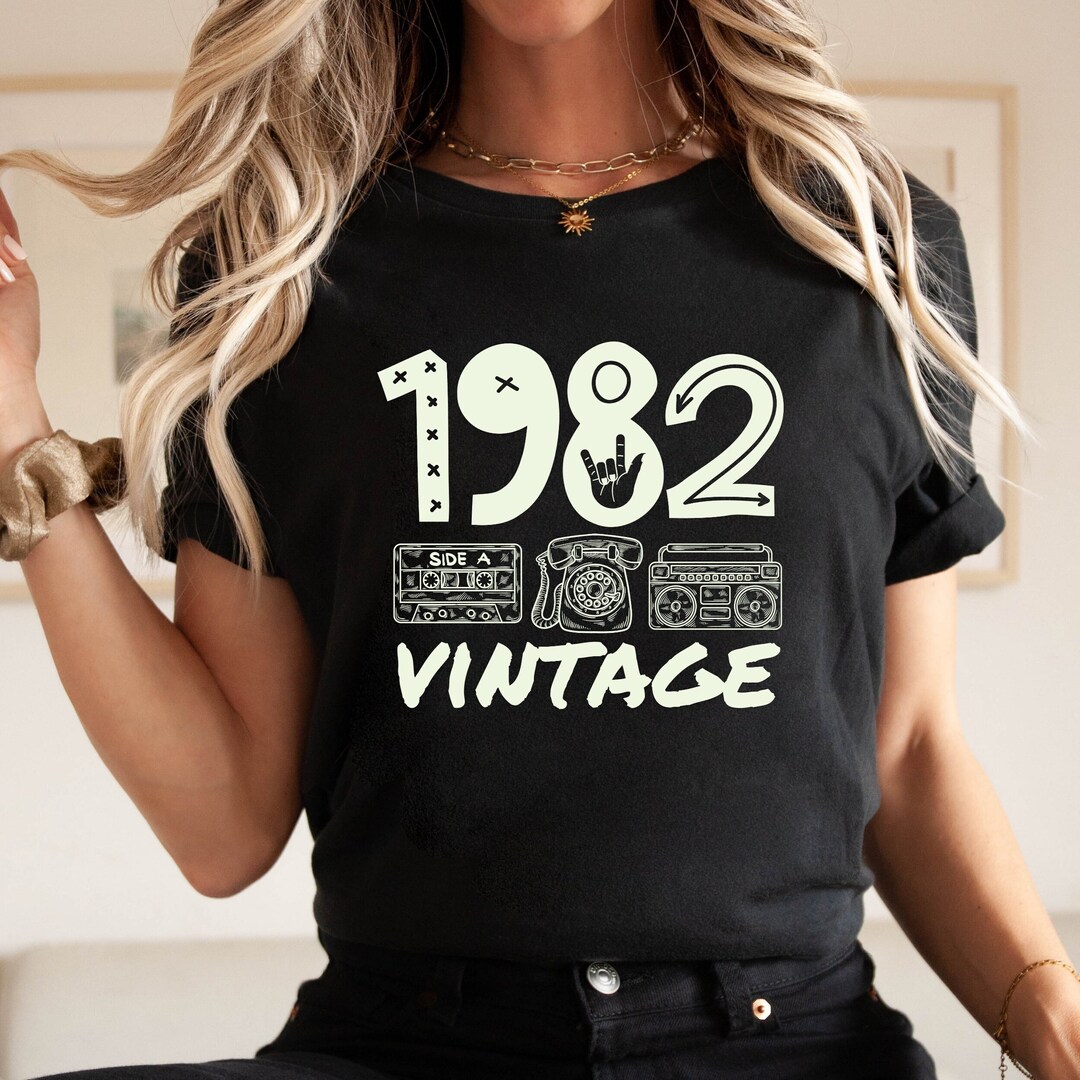 Vintage 82, 1982 Birthday, 1982 Grad, 1982 Anniversary, Birthday Gift ...