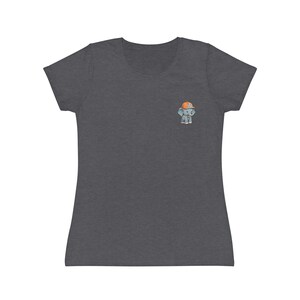T-shirt emblématique pour femme, éléphant mignon, T-shirt graphique, cadeau pour elle.