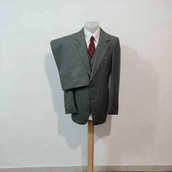 3 piece suit