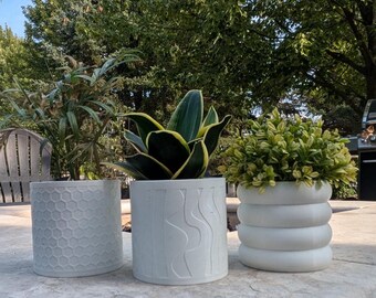 Ensemble de jardinières blanches imprimées en 3D : pots de plantes succulentes modernes avec bacs d'égouttement
