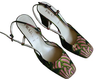Prada Heels Vintage Satin Printed Block Heel Pumps, Multicolour Rare Archive Authentic, square toe and heel, Women's high-heel shoes