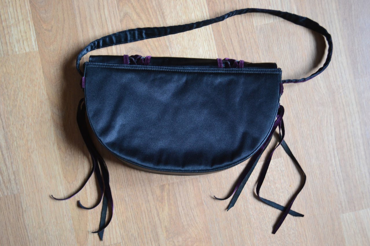 Vintage Y2K Playboy Archive Bunny Velvet Bow Bag, Shoulder Vintage Y2K Playboy Archive Bunny Velvet Bow Bag, Shoulder