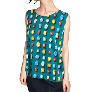 Vintage Gems Pure Silk Damen Dunkelgrüne ärmellose Tank Top Bluse, Schmuck Print Top, Regenbogen Edelsteine Diamant Juwelen Motiv Seide Top T-Shirt