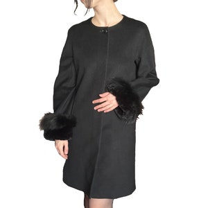 MAX MARA STUDIO Vintage Ladies Black Wool Coat Fox & Rabbit Fur Trim Cuffs